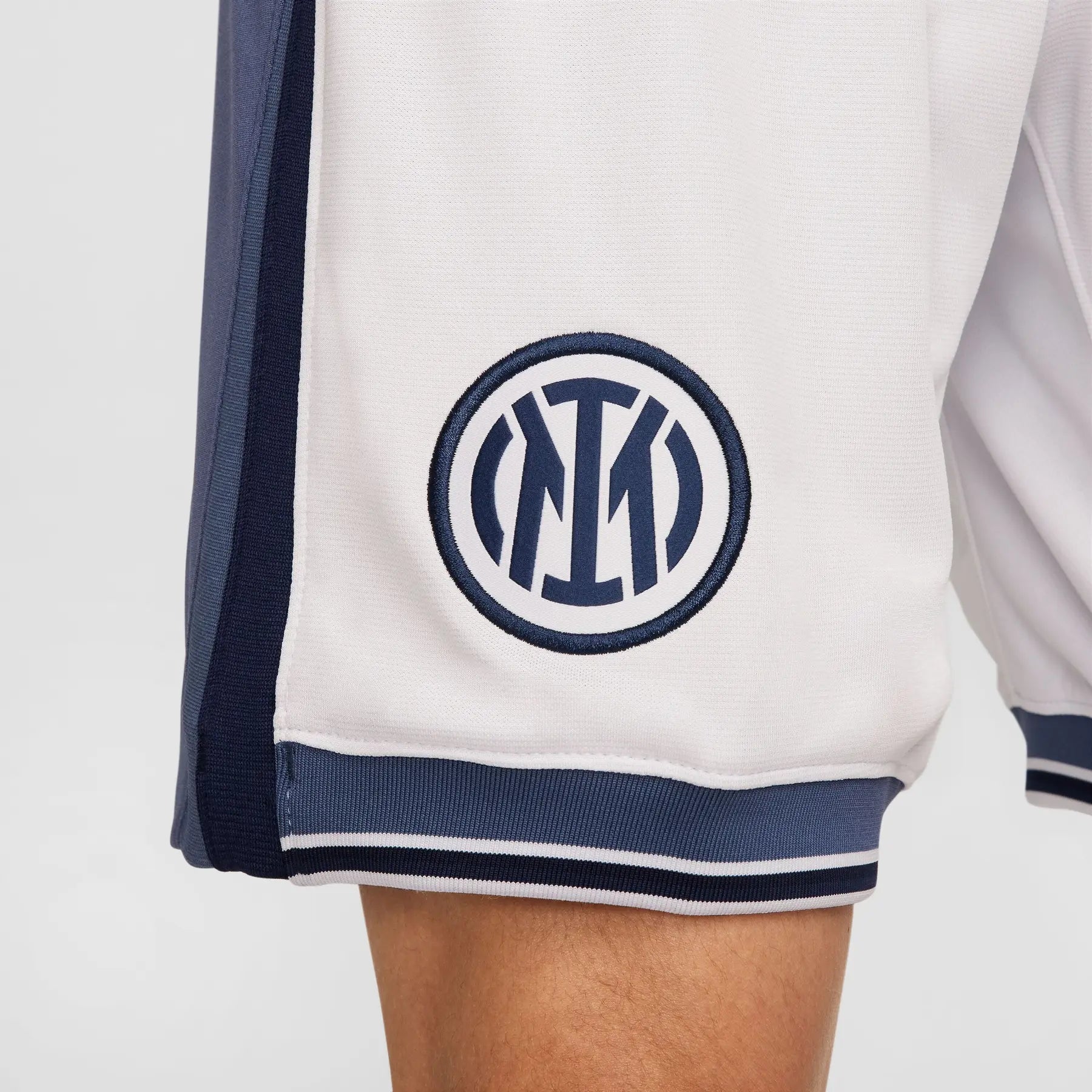 INTER SHORT AWAY 24-25